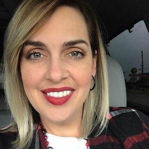 Meet your Posher, Romelle